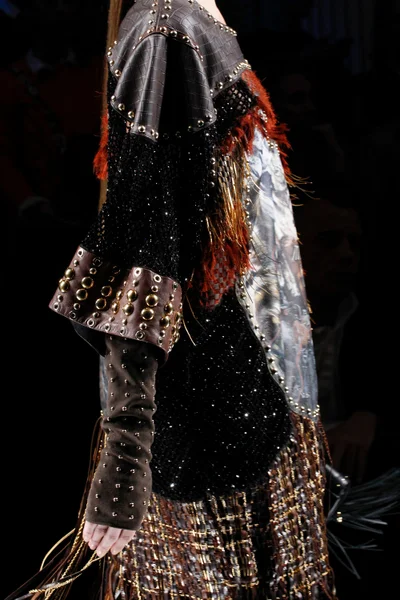 Look 22